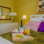 Apartment Wake Up With The Sea! Enjoy Private Pool!