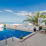 Apartment Wake Up With The Sea! Enjoy Private Pool!