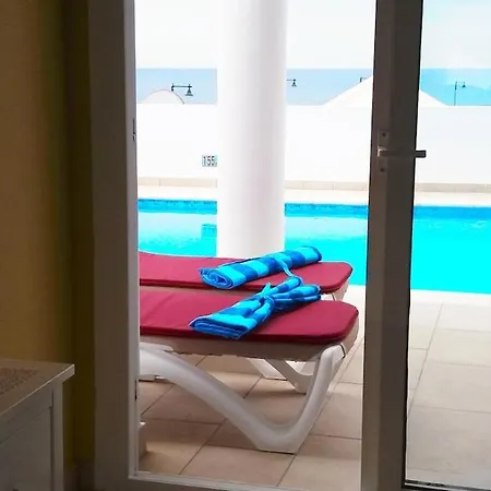 Wake Up With The Sea! Enjoy Private Pool! Playa Honda (Lanzarote)