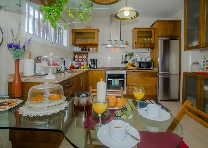 Wake Up With The Sea! Enjoy Private Pool!