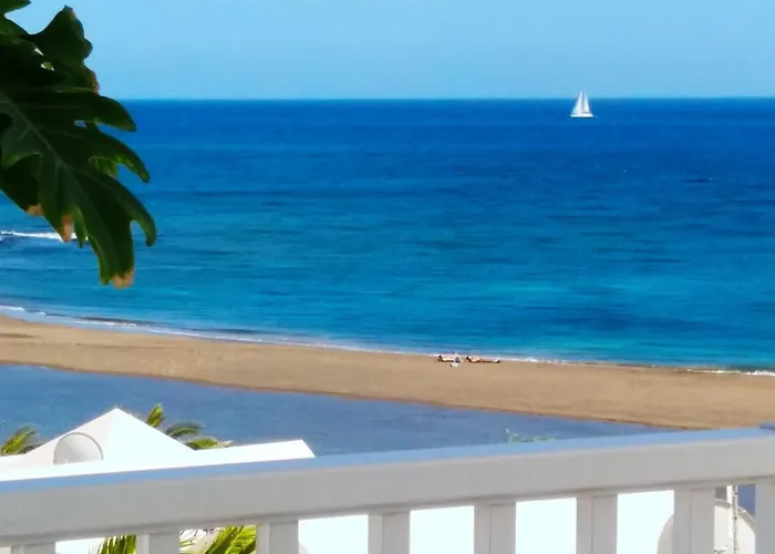 Wake Up With The Sea! Enjoy Private Pool! *