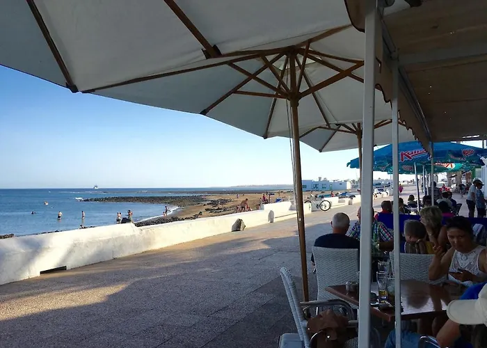 Апартаменты Wake Up With The Sea! Enjoy Private Pool!