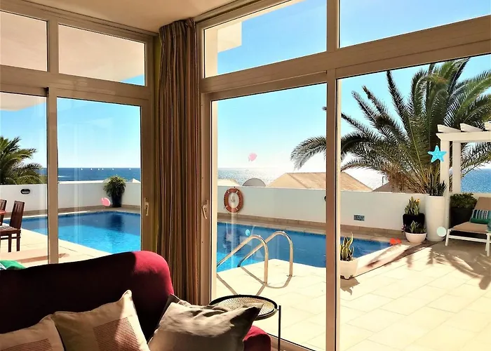 Appartamento Wake Up With The Sea! Enjoy Private Pool!