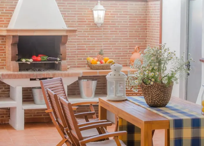 Wake Up With The Sea! Enjoy Private Pool!