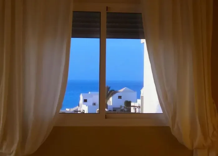 Wake Up With The Sea! Enjoy Private Pool! *